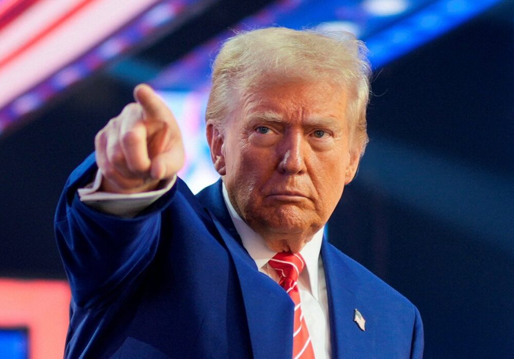 Трамп заявив про готовність Росії до миру: “Зеленський — головна складність”