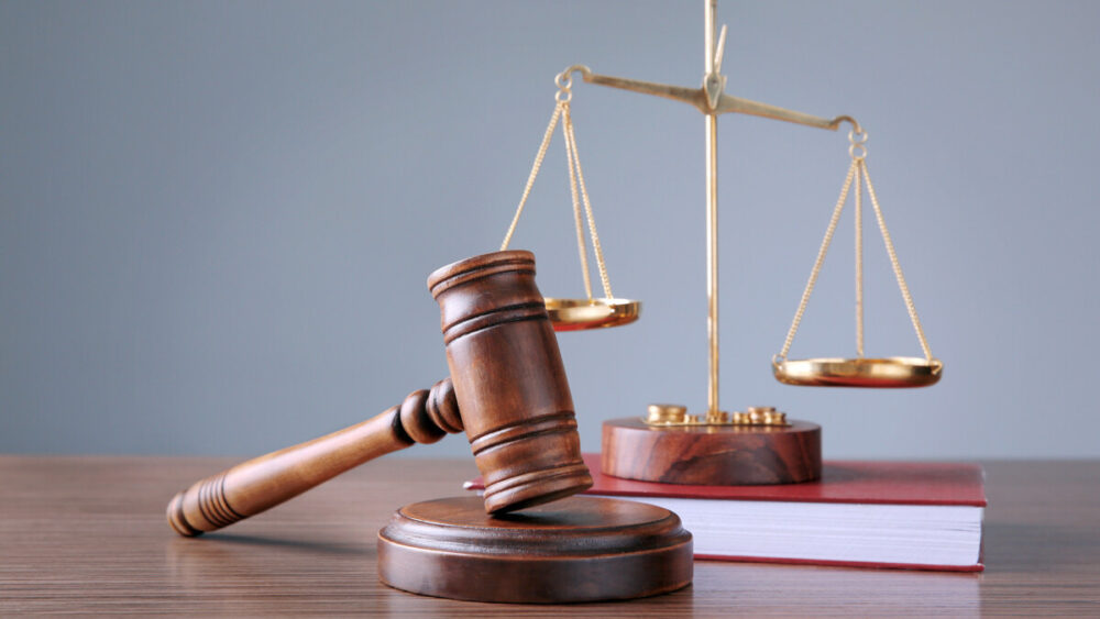 Суд узяв під варту колишнього посадовця КМДА: підозрюють у розкраданні 75 мільйонів