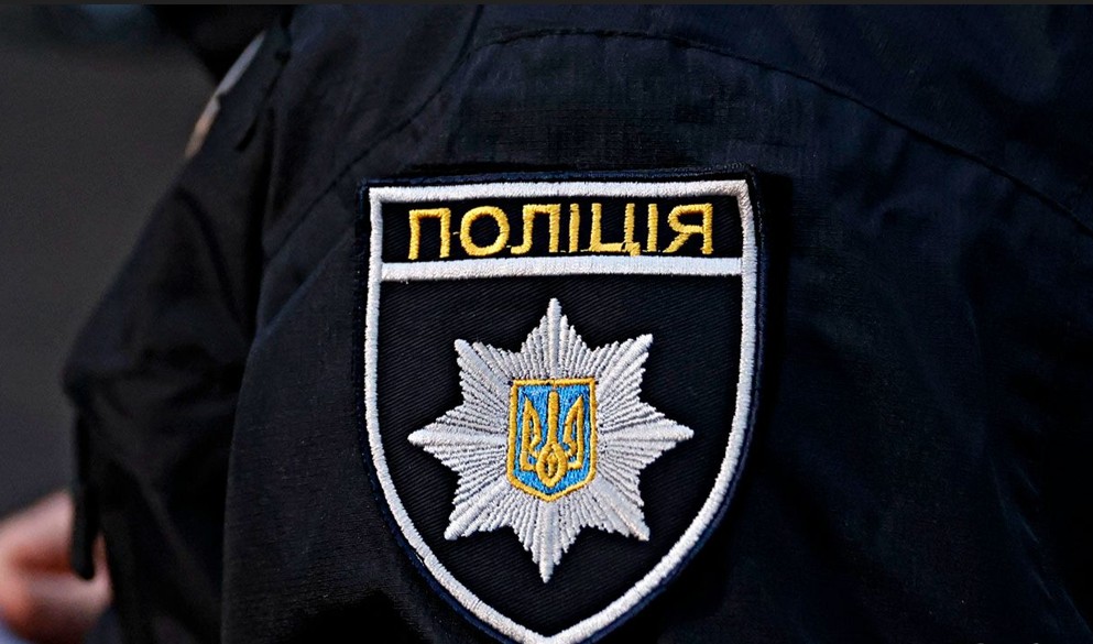 На Хмельниччині викрили цех із підробки водійських посвідчень і реєстраційних документів
