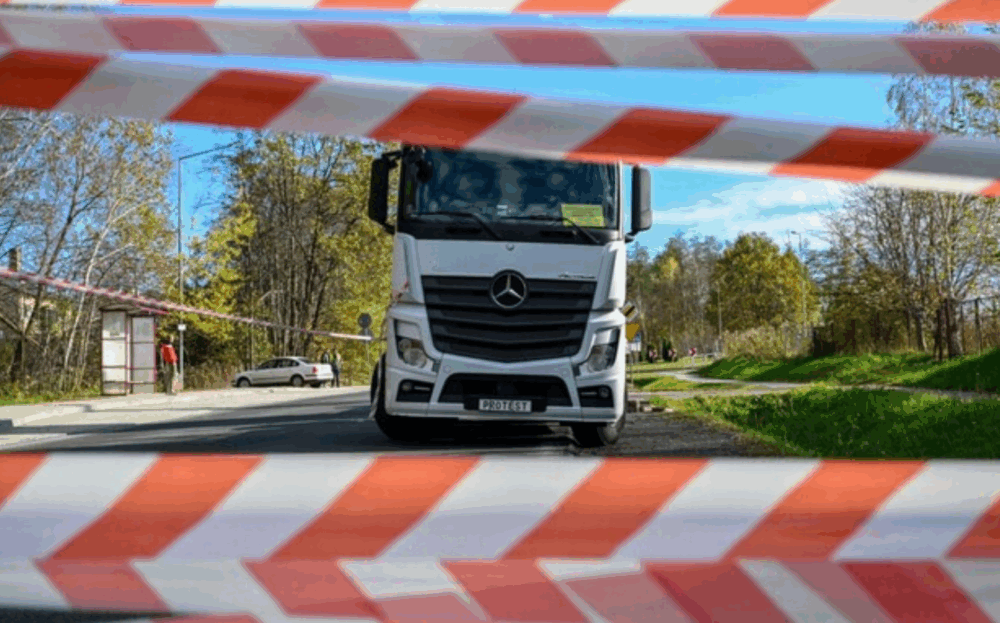Польські перевізники готують нову блокаду на кордоні: на «Ягодині» пропускатимуть одну фуру на годину
