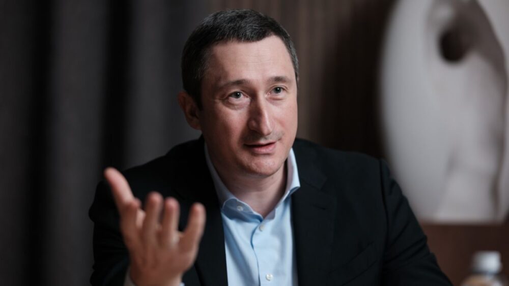 «Крав у свою кишеню»: скандал довкола віце-прем’єра Чернишова
