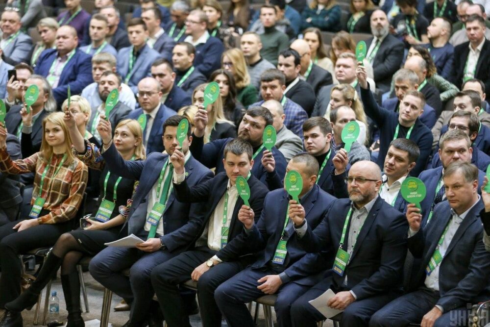 Financial Times: депутати від «Слуги народу» бояться антикорупційної помсти