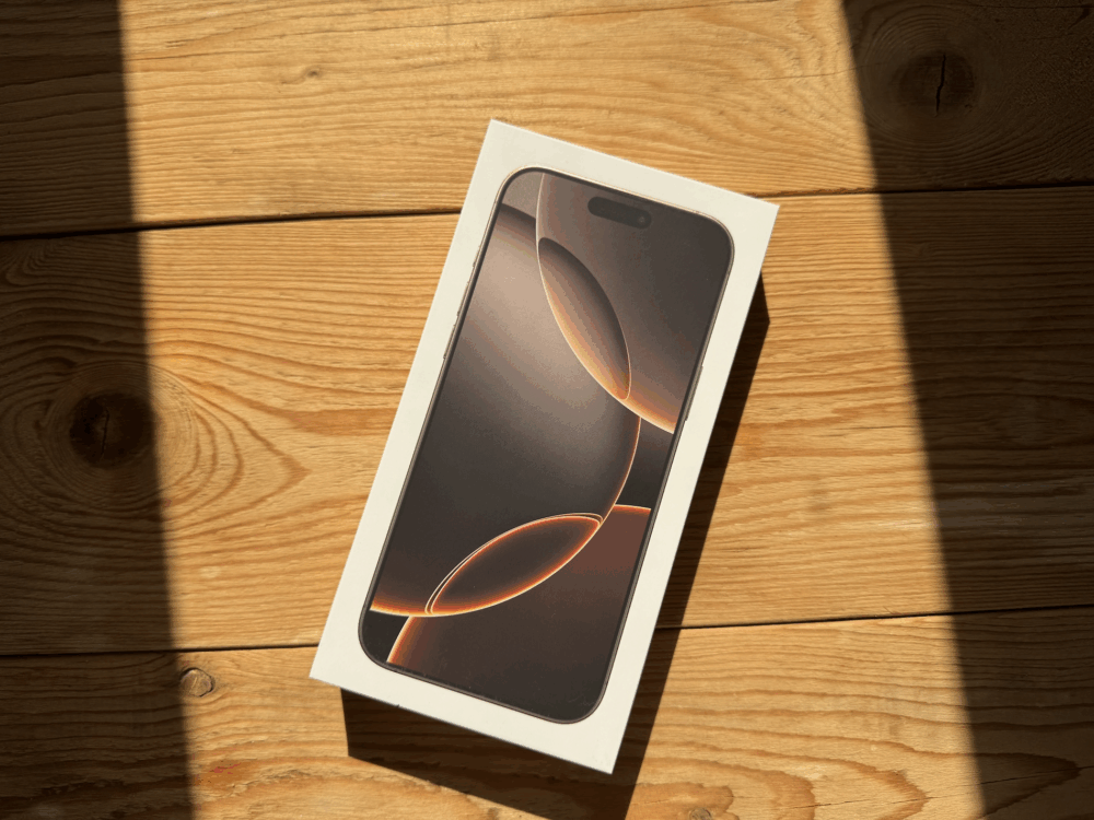 Медичний центр у Києві купив iPhone 16 Pro Max за понад 62 тисячі гривень