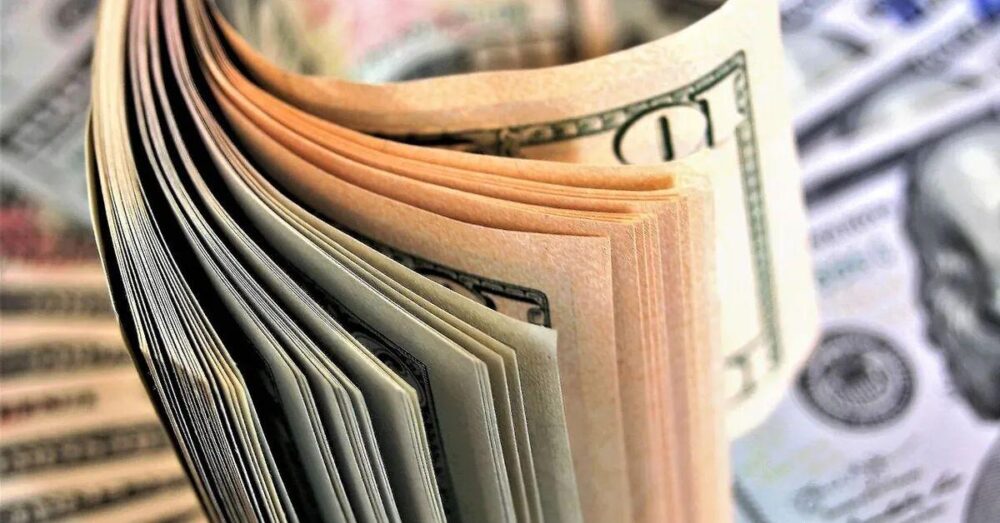 На Одещині викрили спробу незаконного вивезення понад 11 мільйонів гривень готівкою