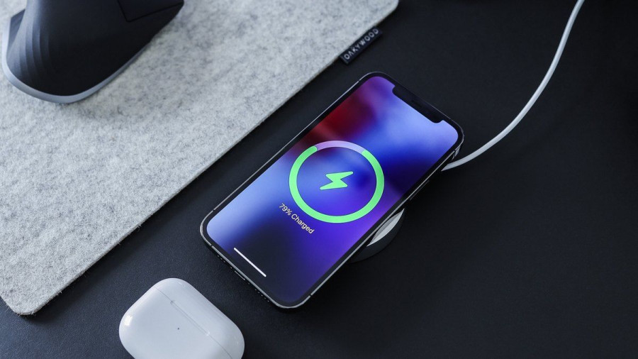 Топ порад для збереження акумулятора смартфона
