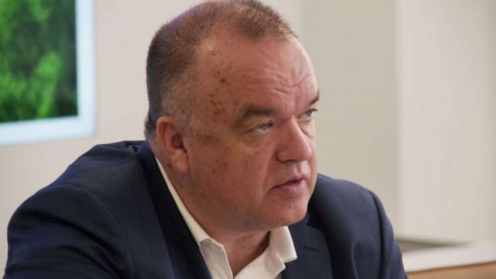 Колишній глава «Енергоатому» та еліта енергосектору залишають Україну