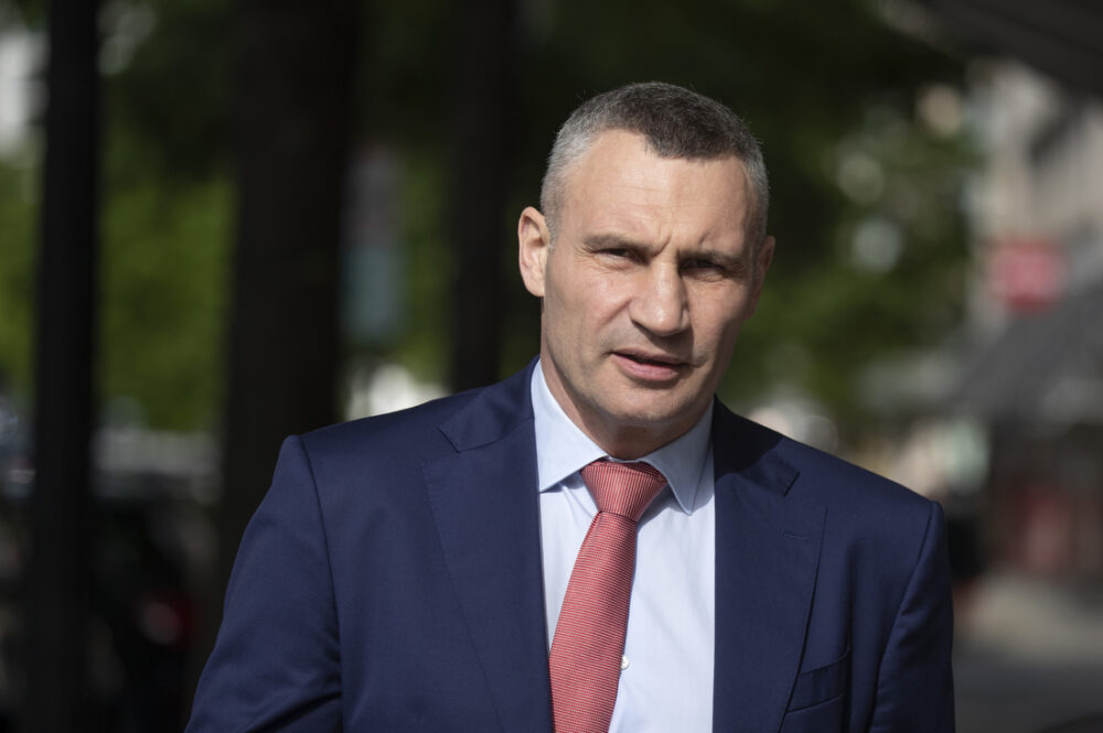 «Київавтодор» витратить 655 мільйонів на ремонт шляхопроводу біля Осокорків, – нова схема розподілу державних коштів владою Києва