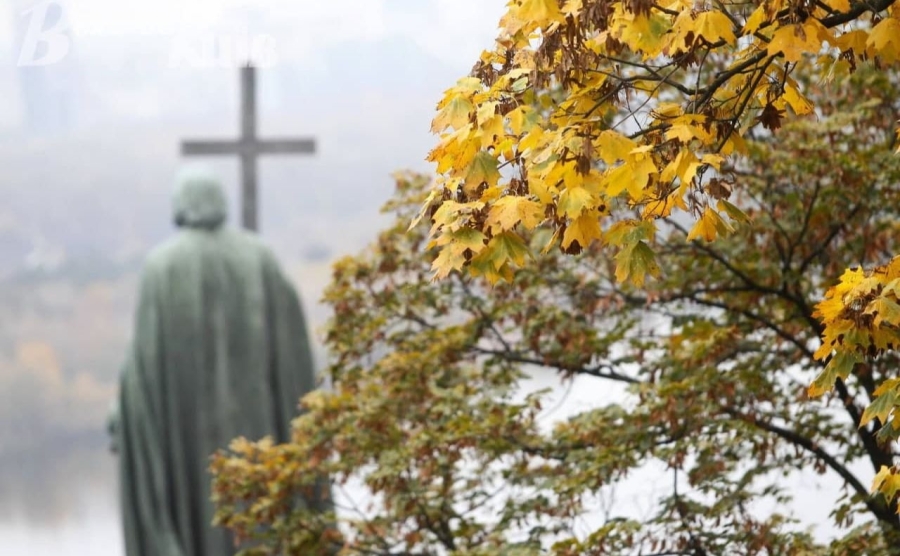 5 листопада: день яскравого Місяця, духовних традицій та міжнародних подій