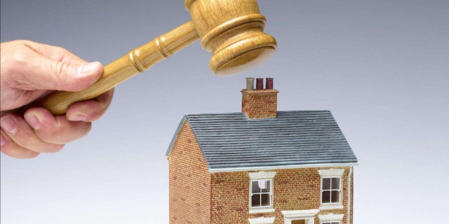 Арешт майна, вилученого під час обшуків у справах афери з металобрухтом