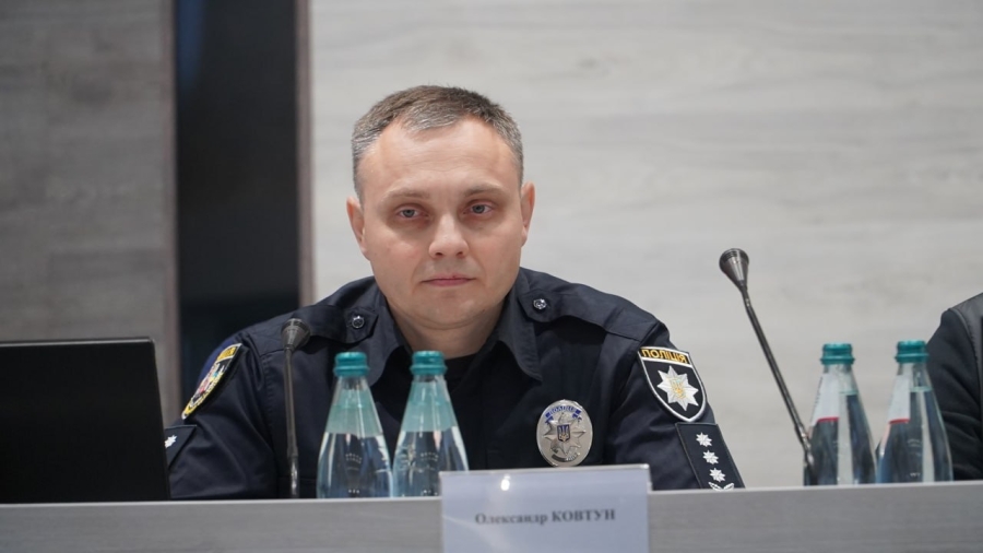 Службове житло, занижені оцінки майна та дорогоцінні придбання: що відомо про статки керівника житомирської поліції