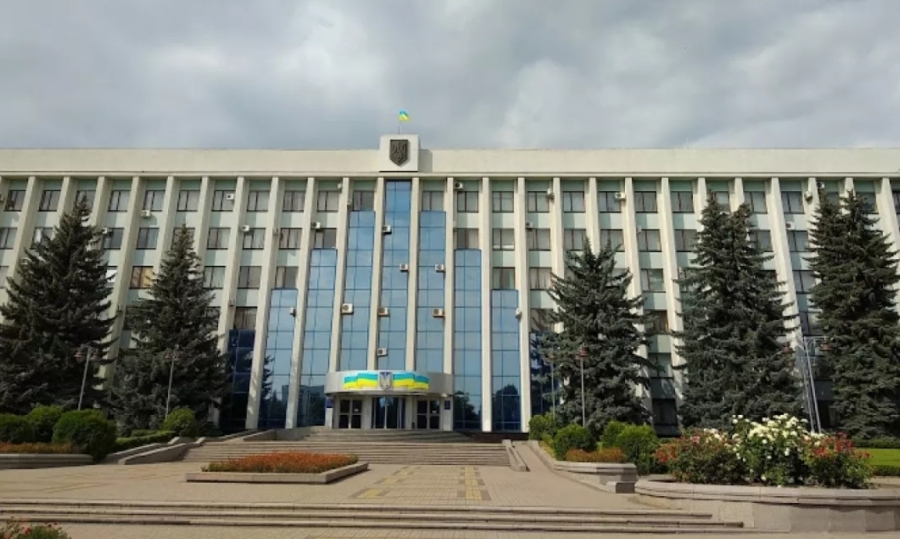 Масштабна реконструкція зруйнованого будинку в Умані: державні витрати та строки відновлення